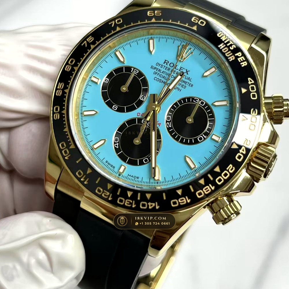 Rolex Cosmograph Daytona Tiffany Blue Dial 18K Yellow Gold Ref. 126518 — Private Vault Edition — Studio Gallery Plate III in 18K Yellow Gold Au750 (160.1g Verified Mass, Rolex Manufacture Cal. 4131 - 72h Power Reserve)