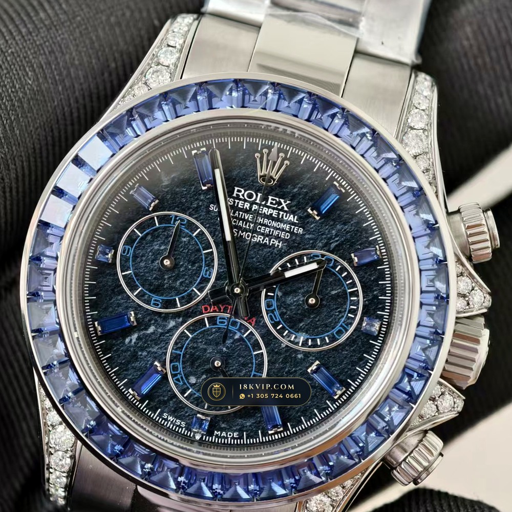 Rolex Cosmograph Daytona Diamond-Set Bezel 18K White Gold Ref. 126599TSA — Private Vault Edition — Studio Gallery Plate III in 18K White Gold Au750 (216.5g Verified Mass, Rolex Manufacture Cal. 4131 - 72h Power Reserve)