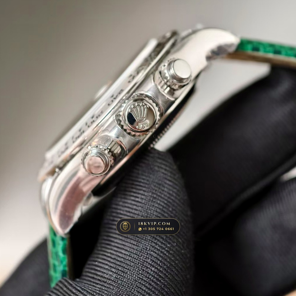 Rolex Cosmograph Daytona Beach Pastel Lizard Strap Collector Edition 18K White Gold Ref. 116519 — Private Vault Edition — Studio Gallery Plate IV in 18K White Gold Au750 (138.6g Verified Mass, Rolex Manufacture Cal. 4130 - 72h Power Reserve)