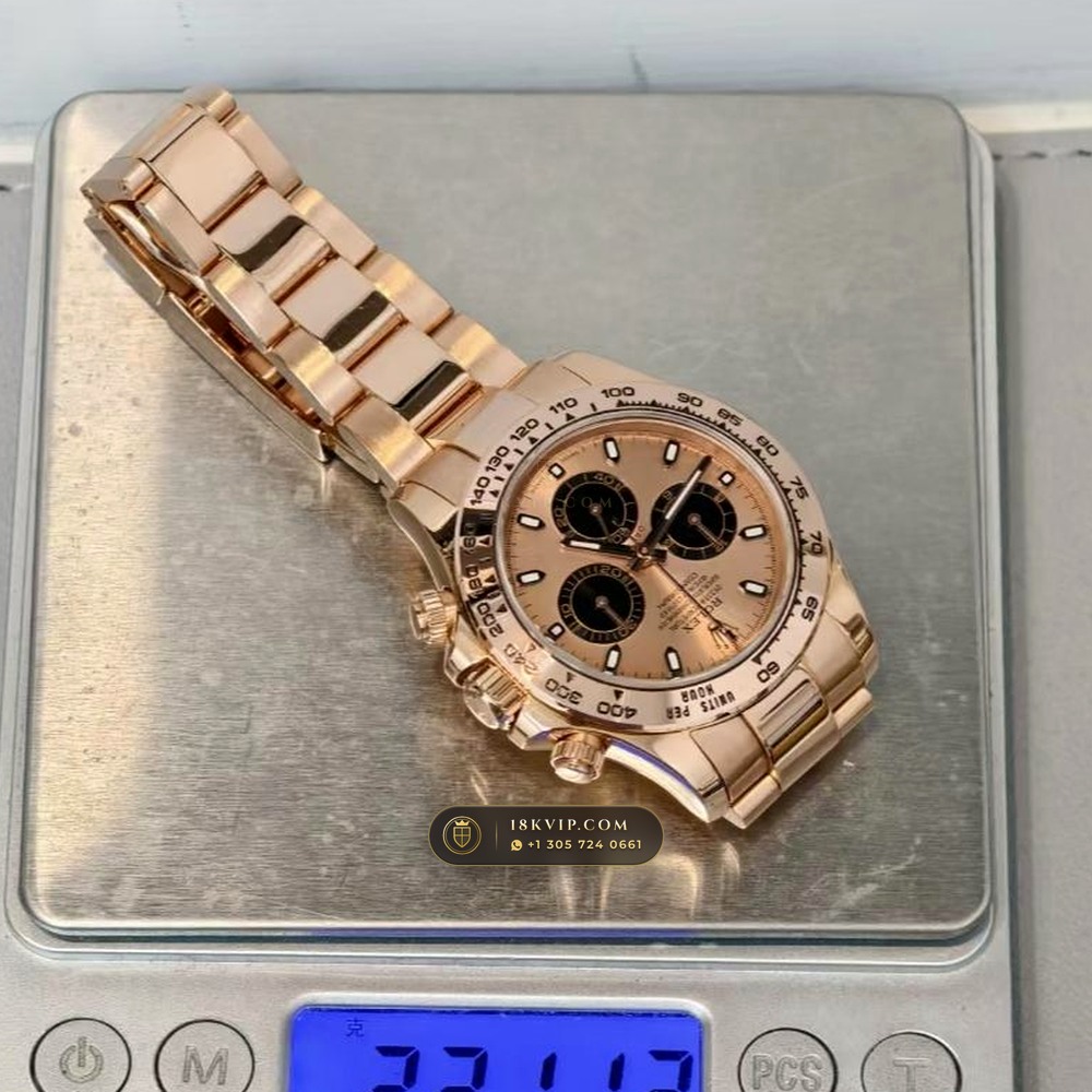 Rolex Cosmograph Daytona 18K Everose Gold Sapphire Caseback Spec Ref. 116505 — Private Vault Edition — Studio Gallery Plate IX in 18K Rose Gold Au750 (216.8g Verified Mass, Rolex Manufacture Cal. 4130 - 72h Power Reserve)