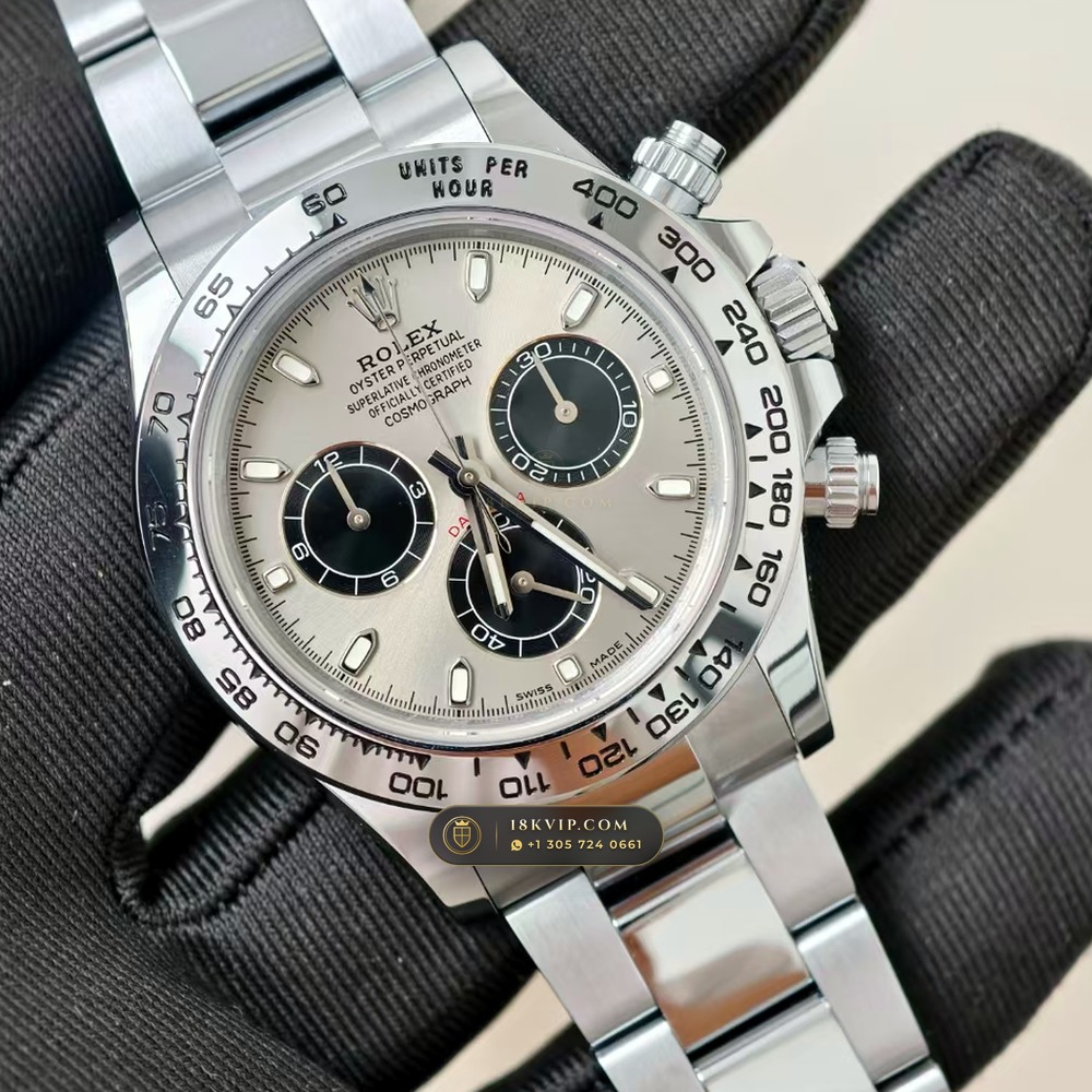 Rolex Cosmograph Daytona 18K White Gold Ref. 116509 — Private Vault Edition — Studio Gallery Plate II in 18K White Gold Au750 (216.8g Verified Mass, Rolex Manufacture Cal. 4130 - 72h Power Reserve)