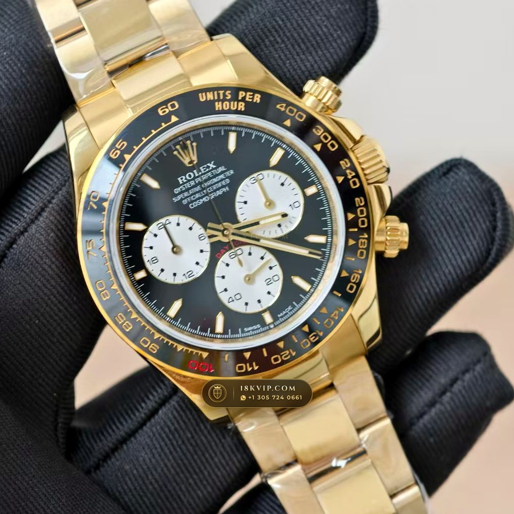 Rolex Cosmograph Daytona Le Mans 100th Anniversary 18K Yellow Gold Ref. 126528LN — Private Vault Edition — Studio Gallery Plate II in 18K Yellow Gold Au750 (216.9g Verified Mass, Rolex Manufacture Cal. 4132 - 24h Le Mans)