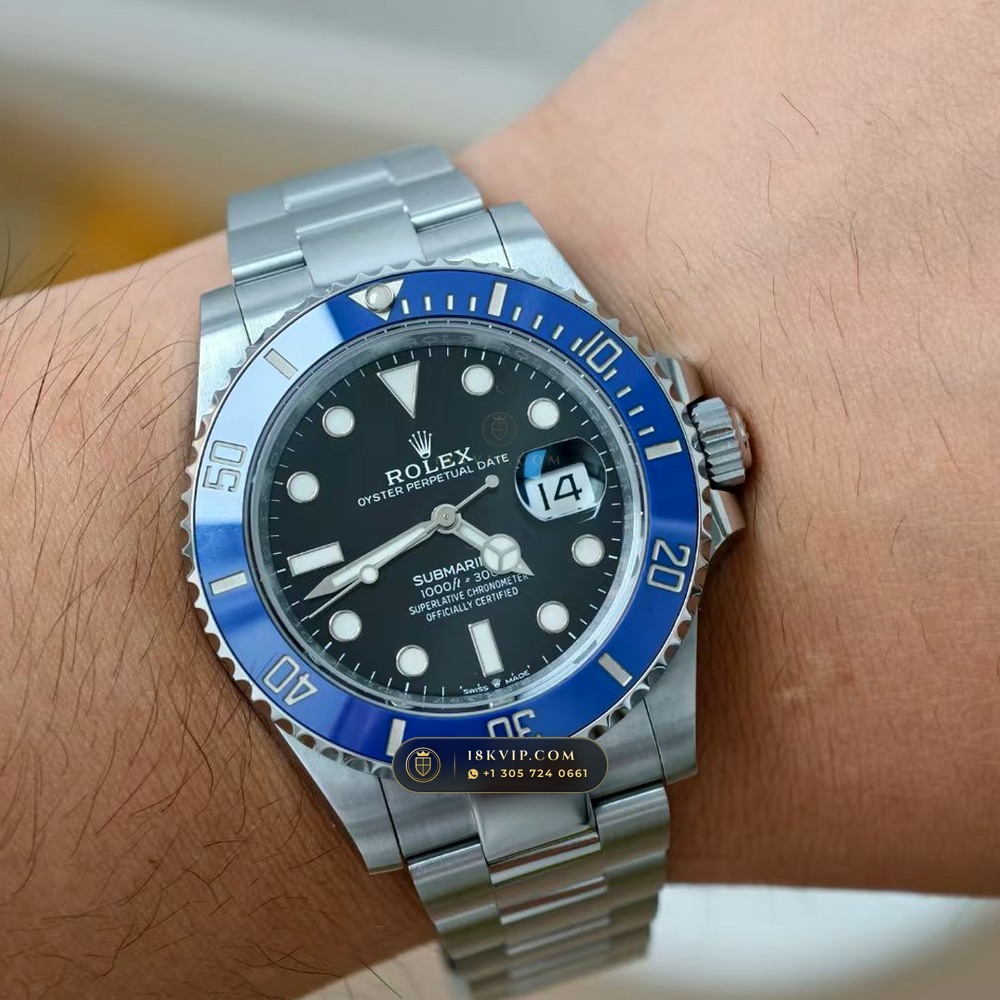 Rolex Submariner Date Graduated Royal Blue Sunburst Dial 18K White Gold Ref. 126619LB — Private Vault Edition — Studio Gallery Plate IX in 18K White Gold Au750 (227.4g Verified Mass, Rolex Manufacture Cal. 3235 - 70h Power Reserve)