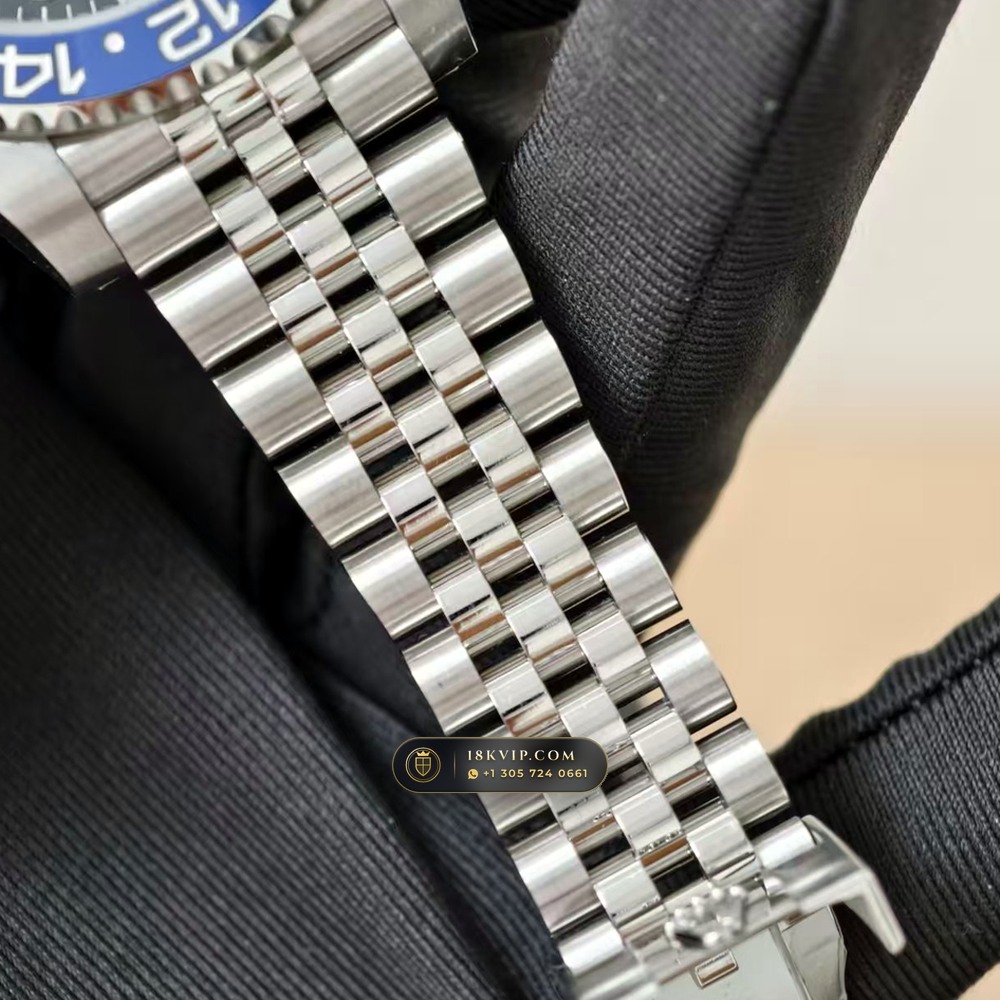 Rolex GMT-Master II Batgirl Blue & Black Jubilee Deep Crystal Optics Ref. 126710BLNR — Private Vault Edition — Studio Gallery Plate IV in 904L Stainless Steel Custom Architecture (143.3g Verified Mass, Rolex Manufacture Cal. 3285 - 70h Power Reserve)