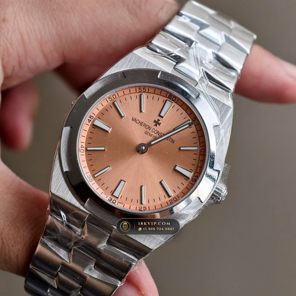 Vacheron Constantin Overseas Ultra-Thin Skeleton 18K White Gold Ref. 4300V/220G-B909 — Private Vault Edition — Studio Gallery Plate III in 950 Platinum Pt950 (241.7g Verified Mass, Vacheron Constantin Cal. 5100 - 22K Gold Maltese Rotor)