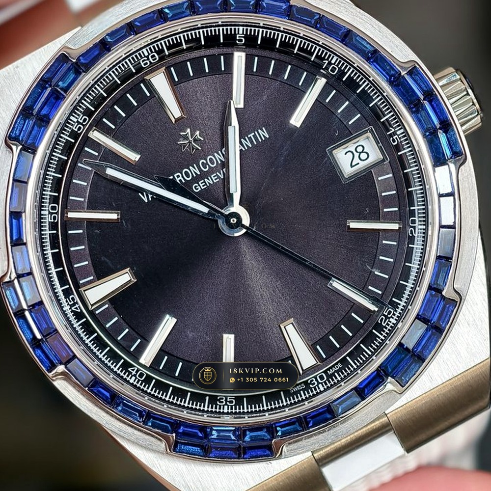 Vacheron Constantin Overseas Self-Winding 41mm Baguette Sapphire Bezel 18K White Gold Ref. 4500V/110G-B705 — Private Vault Edition — Studio Gallery Plate IV in 18K White Gold Au750 (188.3g Verified Mass, Vacheron Constantin Cal. 5100 - 22K Gold Maltese Rotor)