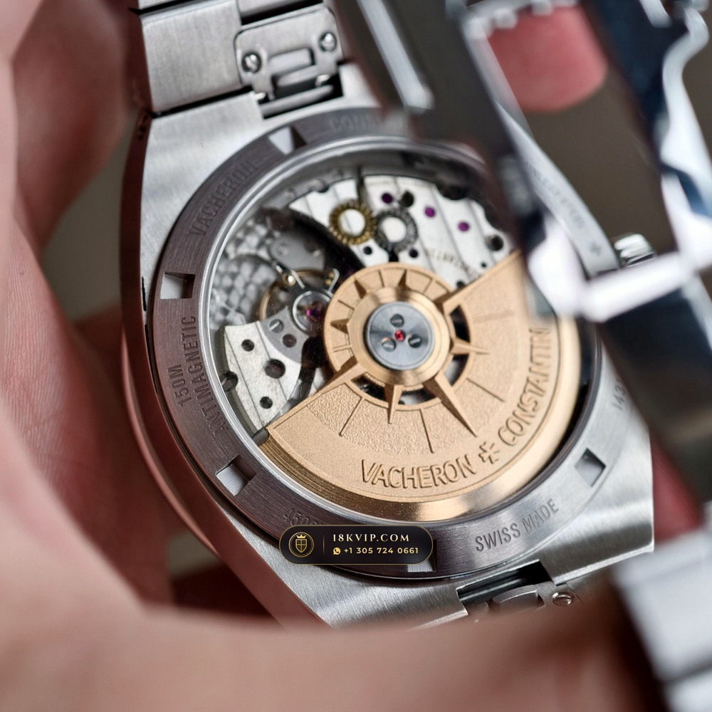 Vacheron Constantin Overseas Self-Winding 41mm Ref. 4500V/110A-B128 — Private Vault Edition — Studio Gallery Plate VI in 904L Stainless Steel Custom Architecture (152.1g Verified Mass, Vacheron Constantin Cal. 5100 - 22K Gold Maltese Rotor)
