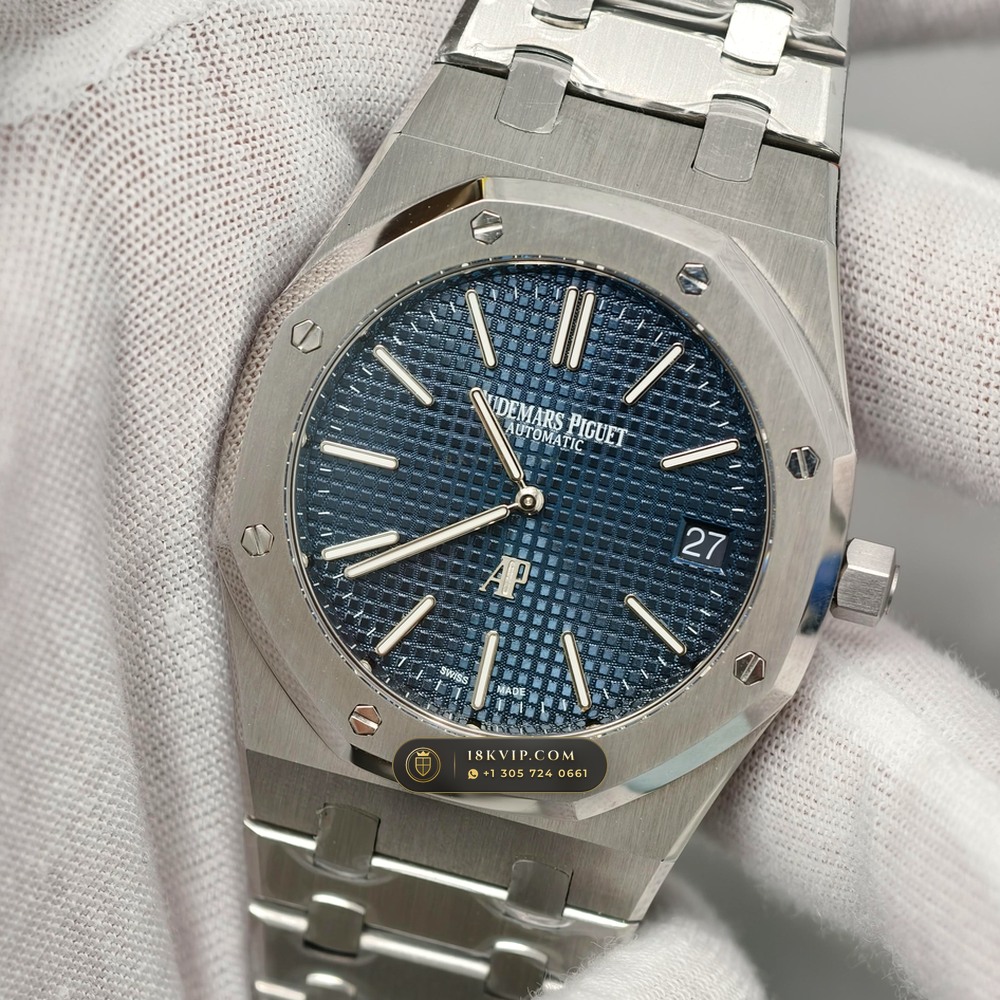 Audemars Piguet Royal Oak Jumbo Extra-Thin 39mm Custom Tapestry Dial 5-Axis CNC Case Ref. 15202ST — Private Vault Edition — Studio Gallery Plate III in 904L Stainless Steel Custom Architecture (103.6g Verified Mass, Audemars Piguet Cal. 2121 Ultra-Thin)